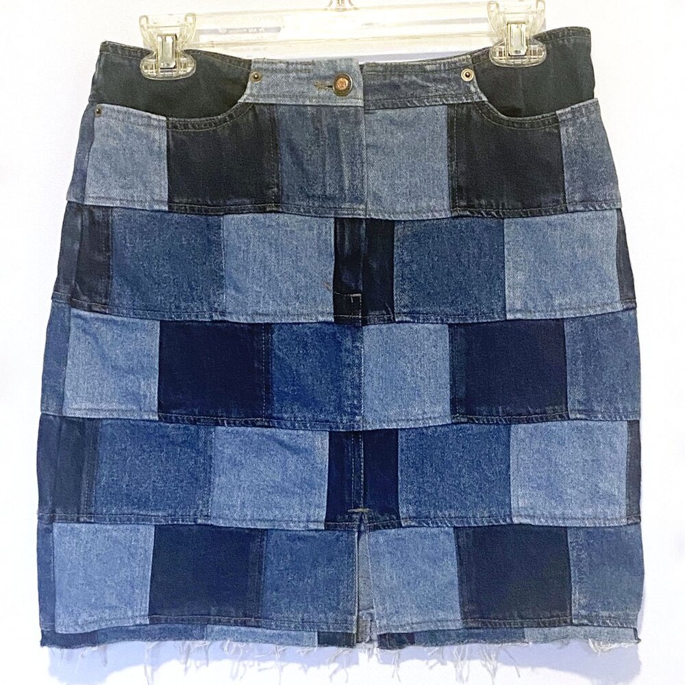 Retro patch denim mini skirt size S